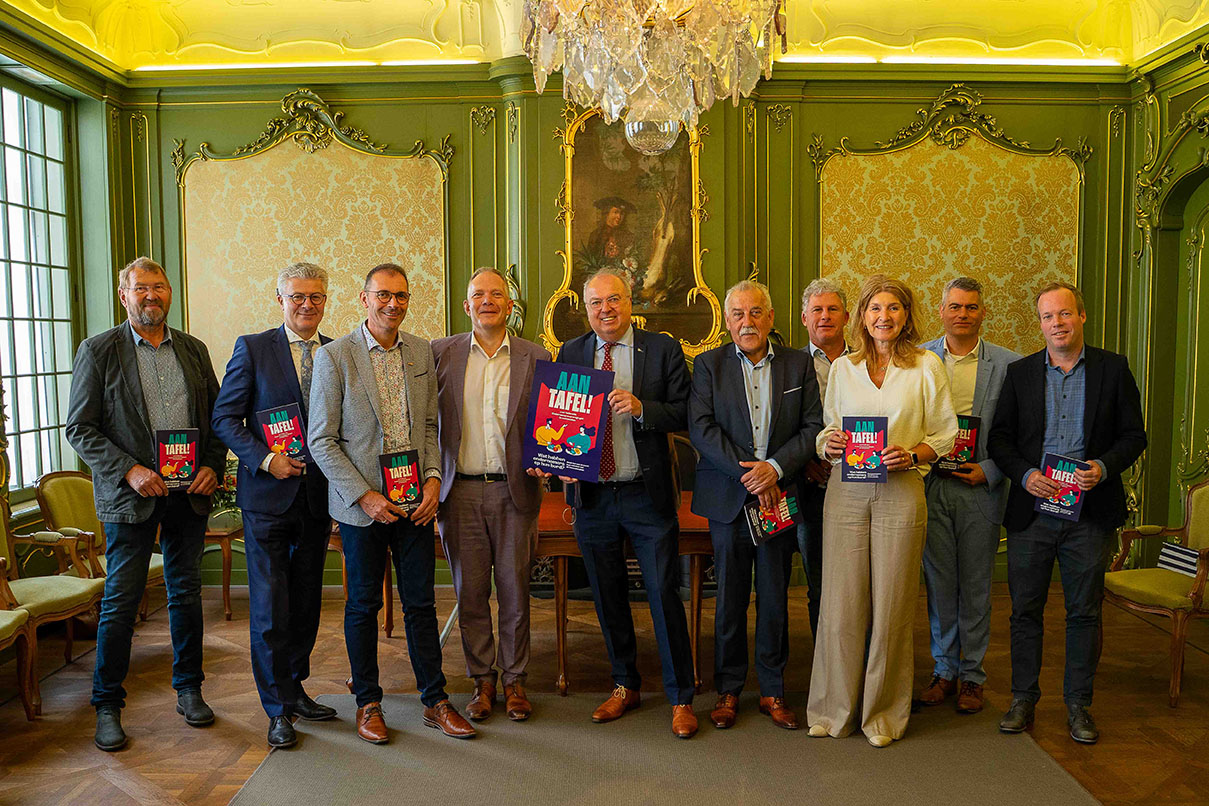 Featured image for “De Federatie serveert nieuw magazine Aan Tafel!”